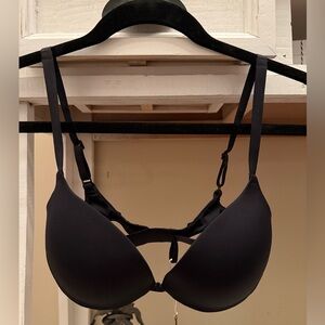 SKIMS Customized Push Up Plunge Bra in Onyx